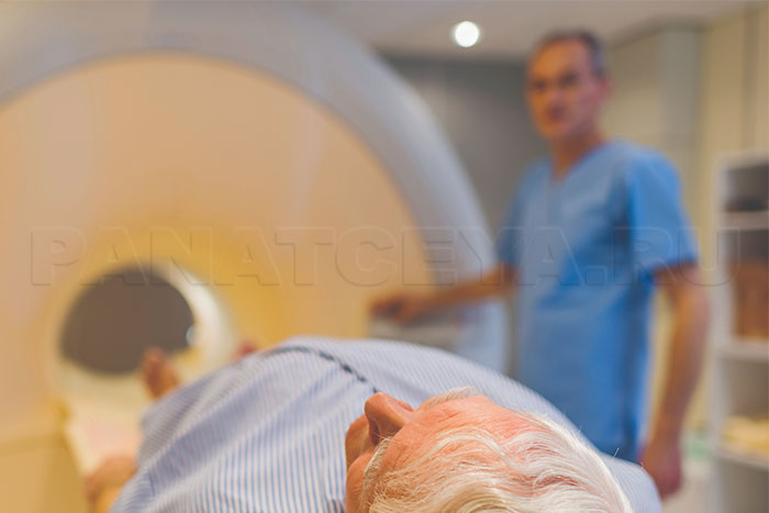 МРТ для пожилого человека